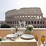 jacuzzi in front of the colosseum